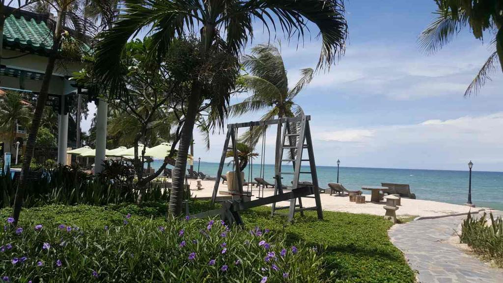 Dynasty Mui Ne Beach Resort Фантхьет Экстерьер фото